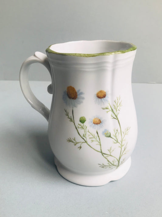 Brocca camomilla hand painted Jug