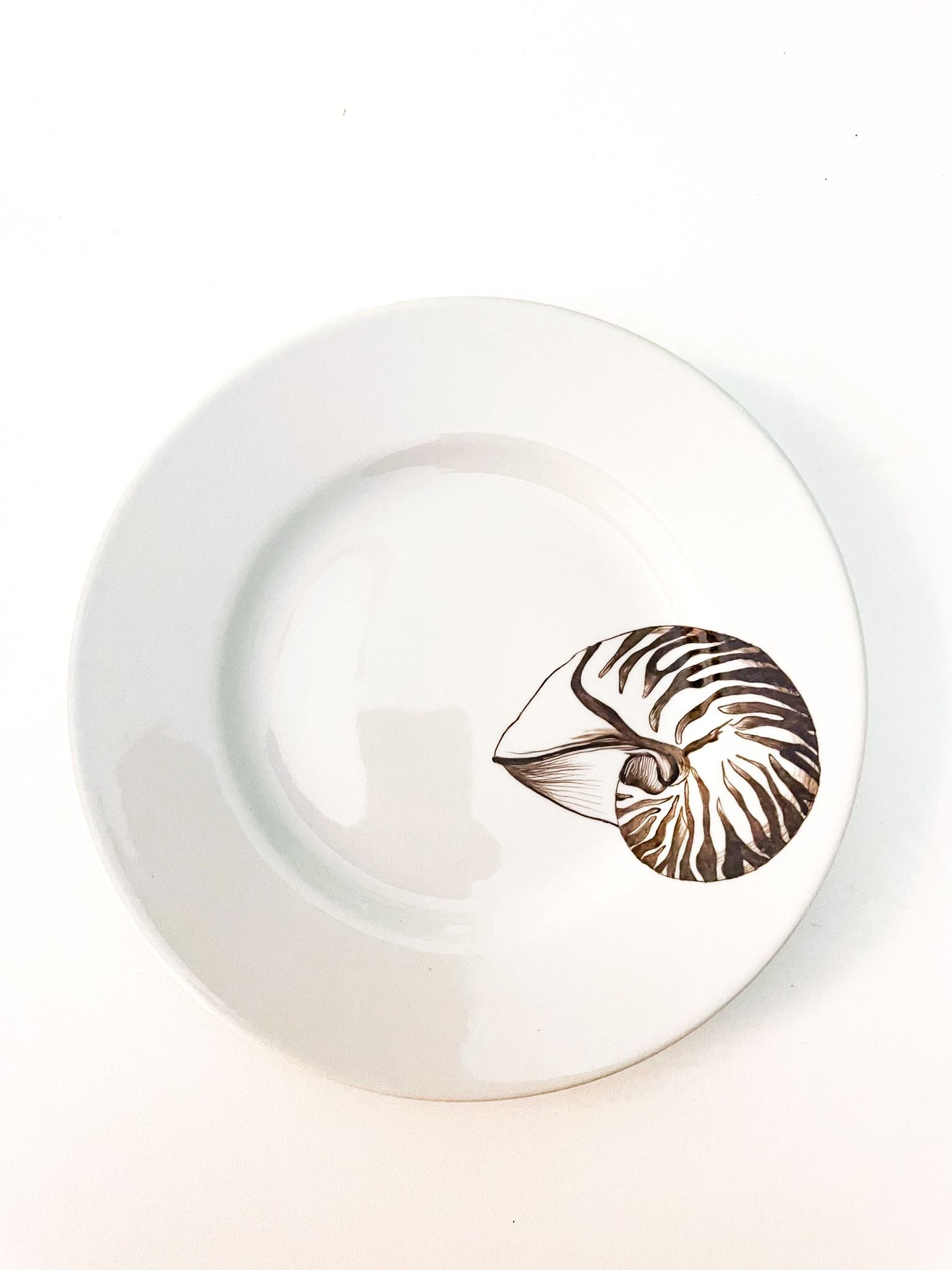 DECORATIVE PLATE NAUTILUS 